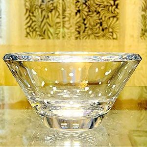 Chic kate spade Larabee Dot crystal bowl